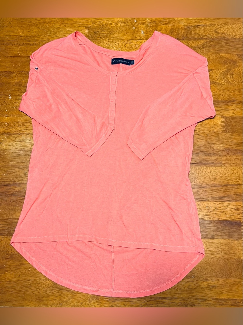 Calvin Klein Jeans front henley top soft coral/salmon pink women’s size M
